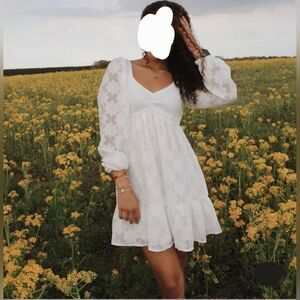 Thirty Thirty White Floral Balloon Sleeve Ruffle Trim Smocked Bodice Dress S/M